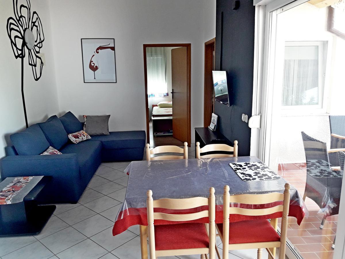 Relax & Enjoy - Marcana Apartments Ngoại thất bức ảnh